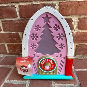 Gemmy North Pole Christmas Radio Lights up Holiday Phrases motion Detected NEW